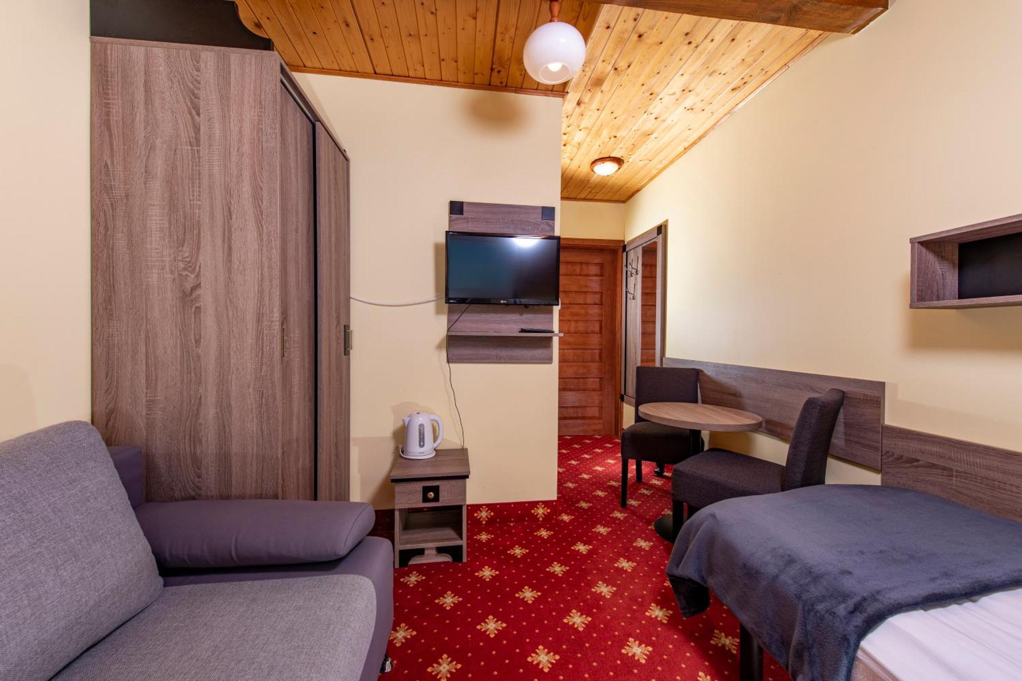 Domki, Apartamenty I Restauracja Wloczega Gąski Exterior photo